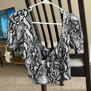 Snake print puff sleeve top